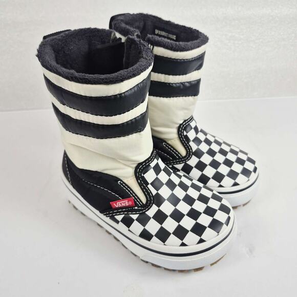 Vans Slip-On Snow Boot VANGUARD Checkerboard Black White Youth Sz 11 Waterproof - Picture 1 of 12